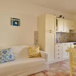 Le Melodie - Con Spazi Esterni Privati A Sos Alinos Apartmán