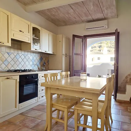 Appartamento Le Melodie - Con Spazi Esterni Privati A Sos Alinos Cala Liberotto