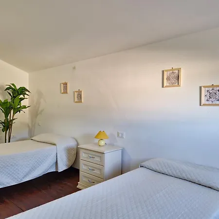 Le Melodie - Con Spazi Esterni Privati A Sos Alinos Appartamento