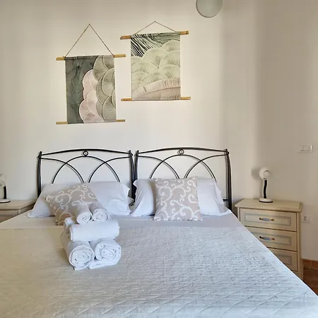 Le Melodie - Con Spazi Esterni Privati A Sos Alinos Appartement Cala Liberotto
