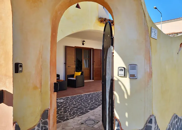 Le Melodie - Con Spazi Esterni Privati A Sos Alinos Apartamento *