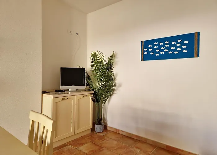 Apartamento Le Melodie - Con Spazi Esterni Privati A Sos Alinos Cala Liberotto