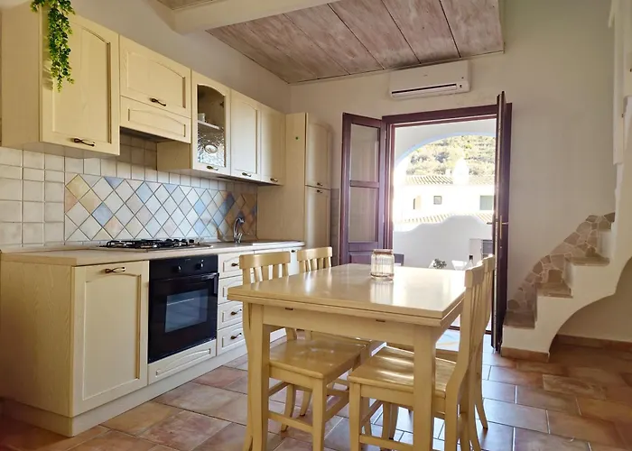 Apartamento Le Melodie - Con Spazi Esterni Privati A Sos Alinos Cala Liberotto